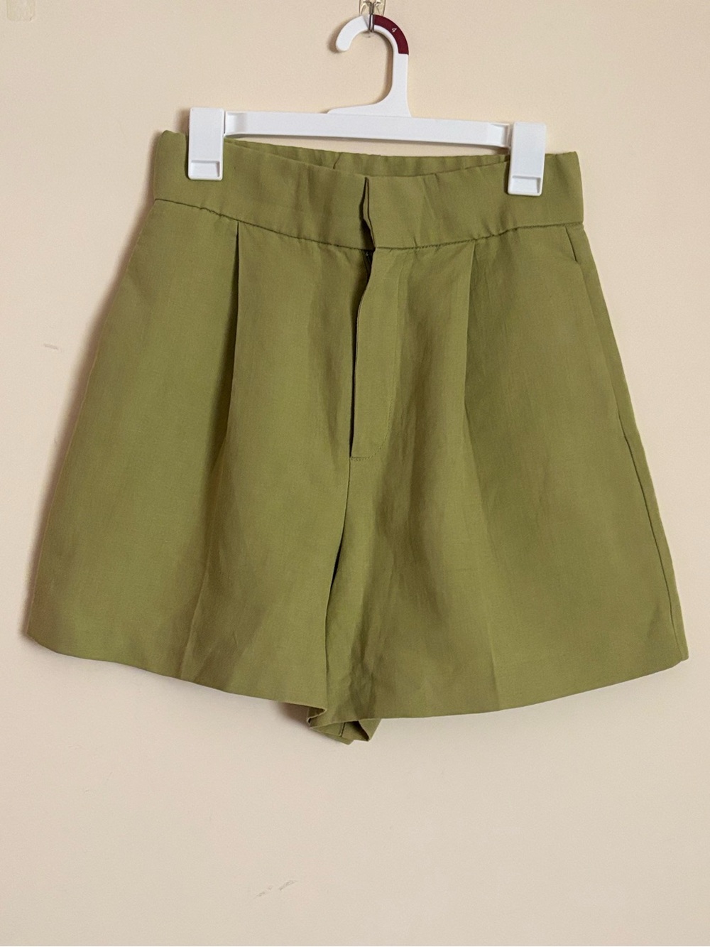Zara Olive Green Tailored High-Waist Shorts